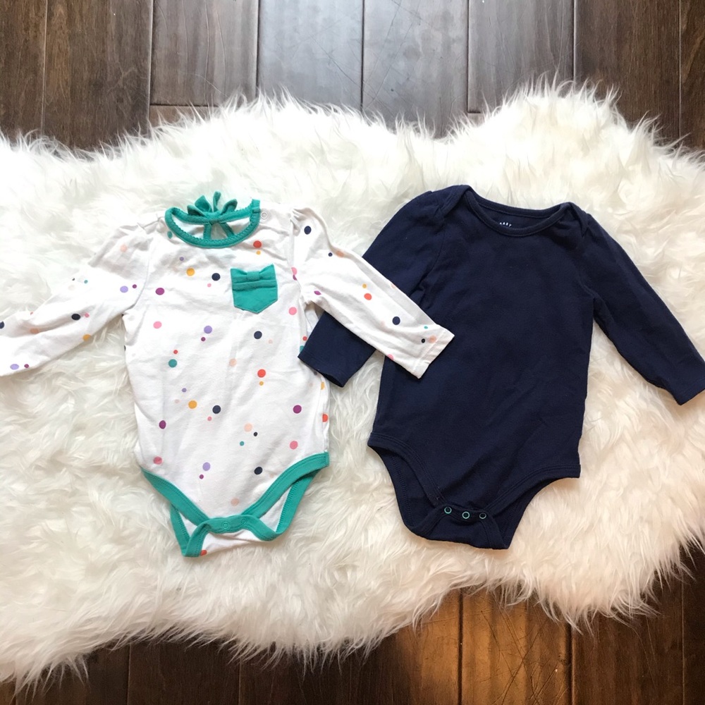 Cat & Jack- long sleeve onsies
